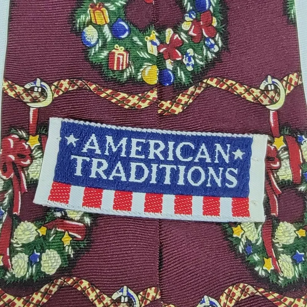 American Traditions Christmas Neck Tie Burgundy Wreath 100% Silk Holiday Classic